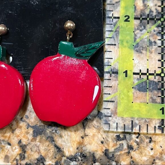 Vintage Wooden Apple Earrings Hand Painted Philippines Teacher - Picture 3 of 5